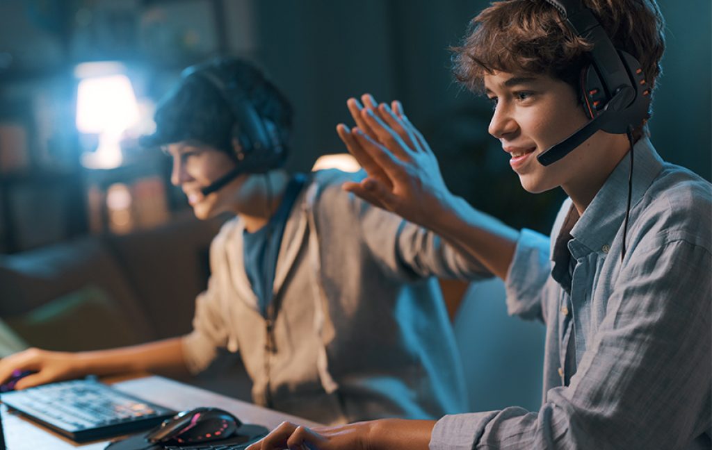 Alternate Realities: Massively Multiplayer Online Games in China