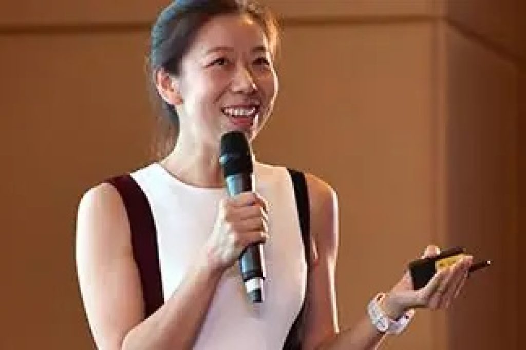 Consumer Behavior and COVID-19: How the Pandemic Has Changed Consumption Patterns and Employment in China.