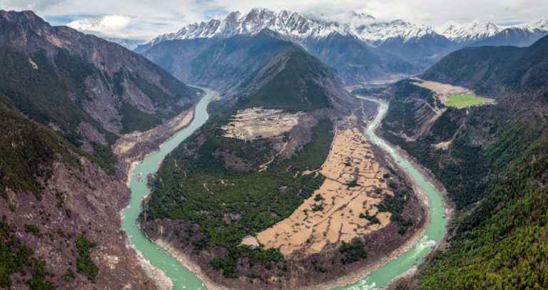 Yarlung Tsangpo Dam construction in Tibet - CKGSB