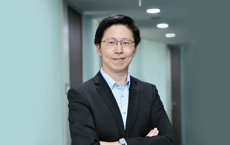FAN Xinyu, Assistant Professor of Economics, Cheung Kong Graduate School of Business (CKGSB)，wrote the post