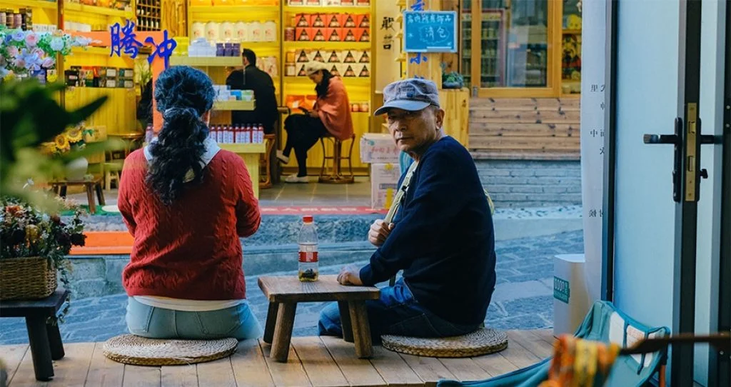 Reverse China’s Migrants: Rethinking Urban Life - CKGSB