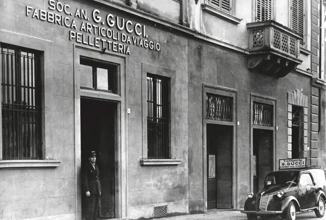 The Gucci workshop at 11 Lungarno Guicciardini, Florence, in the 1940s