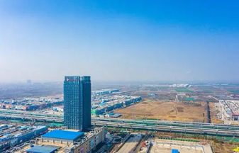 The-Two-Bubbles-in-Chinas-Property-Market-3ib6lk1w8kbknbd2z0jf9c.jpg