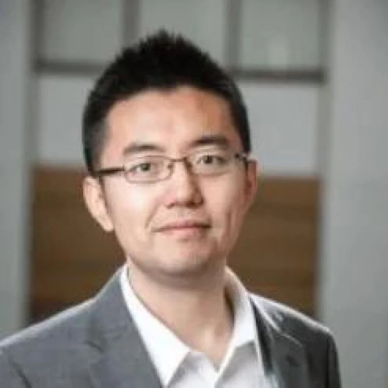 SUN Tianshu, Dean’s Distinguished Chair Professor of Information Systems, Executive Academic Director for Business Scholars Program and Director of the AI and Industrial Transformation Lab, Cheung Kong Graduate School of Business (CKGSB)