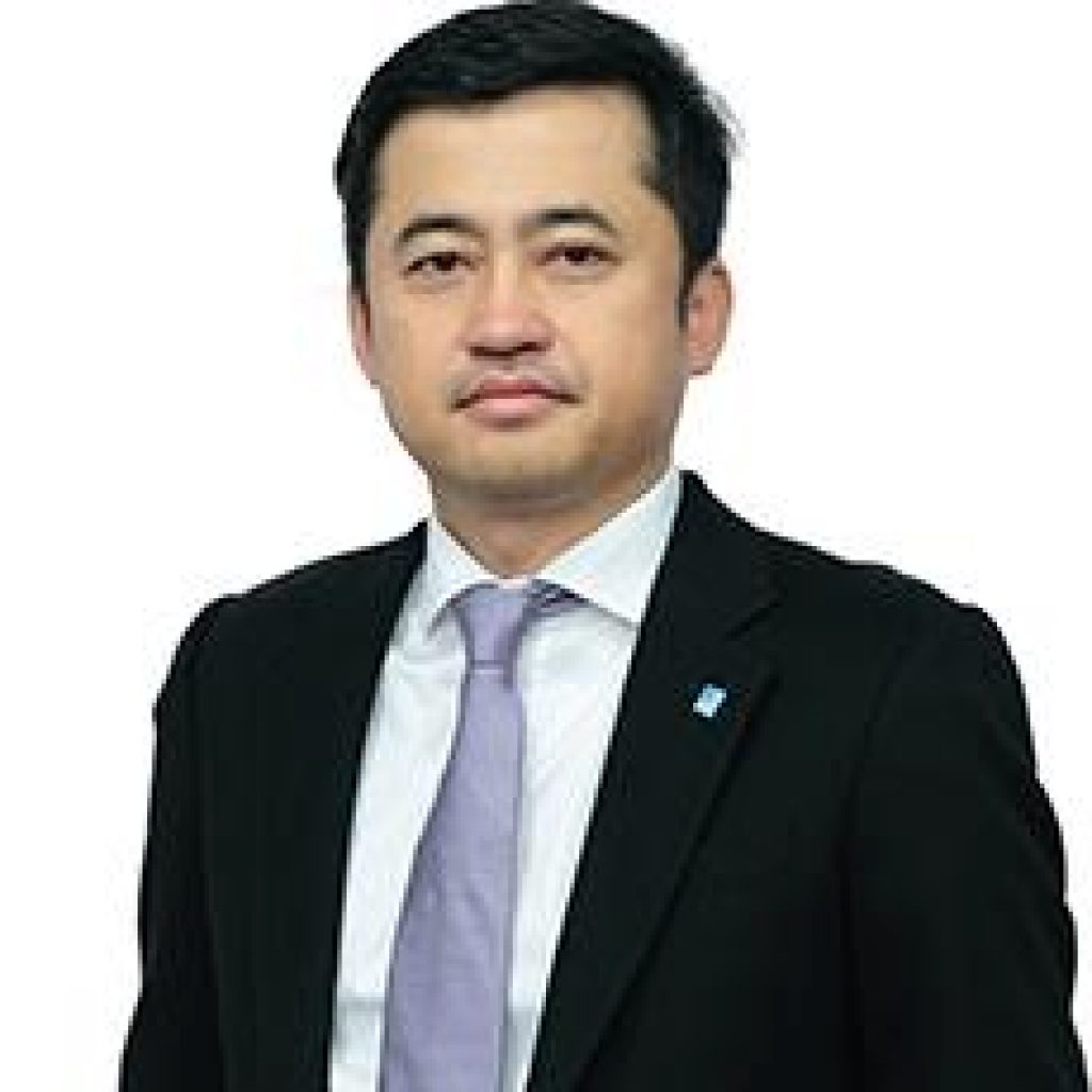 From Shoe Seller to Founder of China’s Largest Domestic Sports Company: Ding Shizhong and His Anta Story