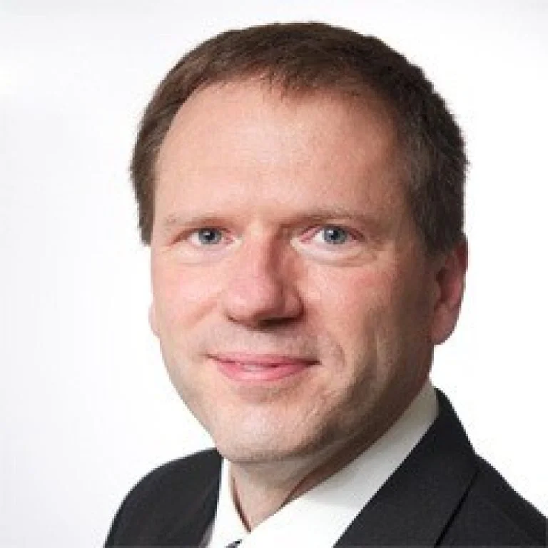 Brian VIARD, Associate Professor of Strategy and Economics and Executive Academic Director for MBA Program, Cheung Kong Graduate School of Business (CKGSB)PhD, University of Chicago