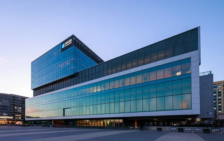CKGSB's first permanent Beijing campus building