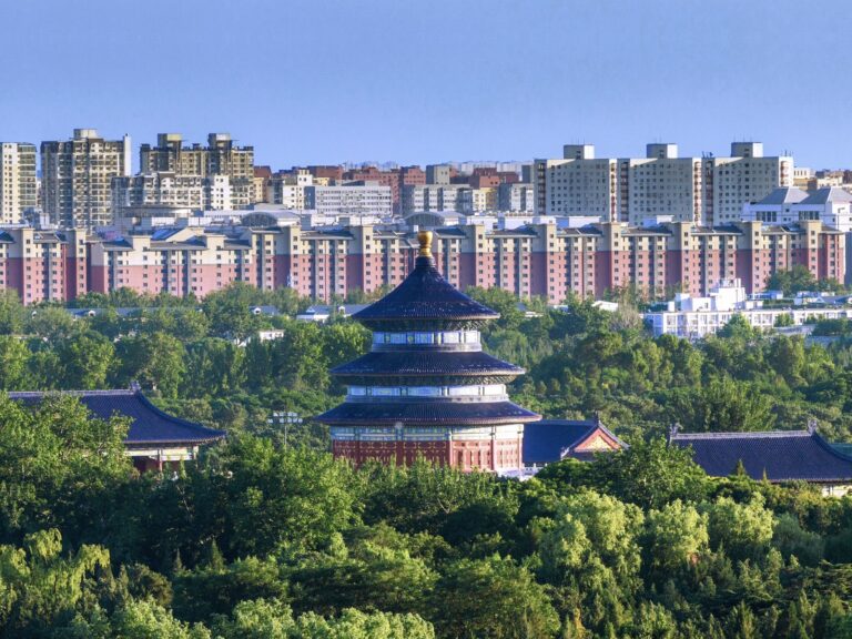 Temple of Heaven near CKGSB Beijing campus - worldwide locations mobile